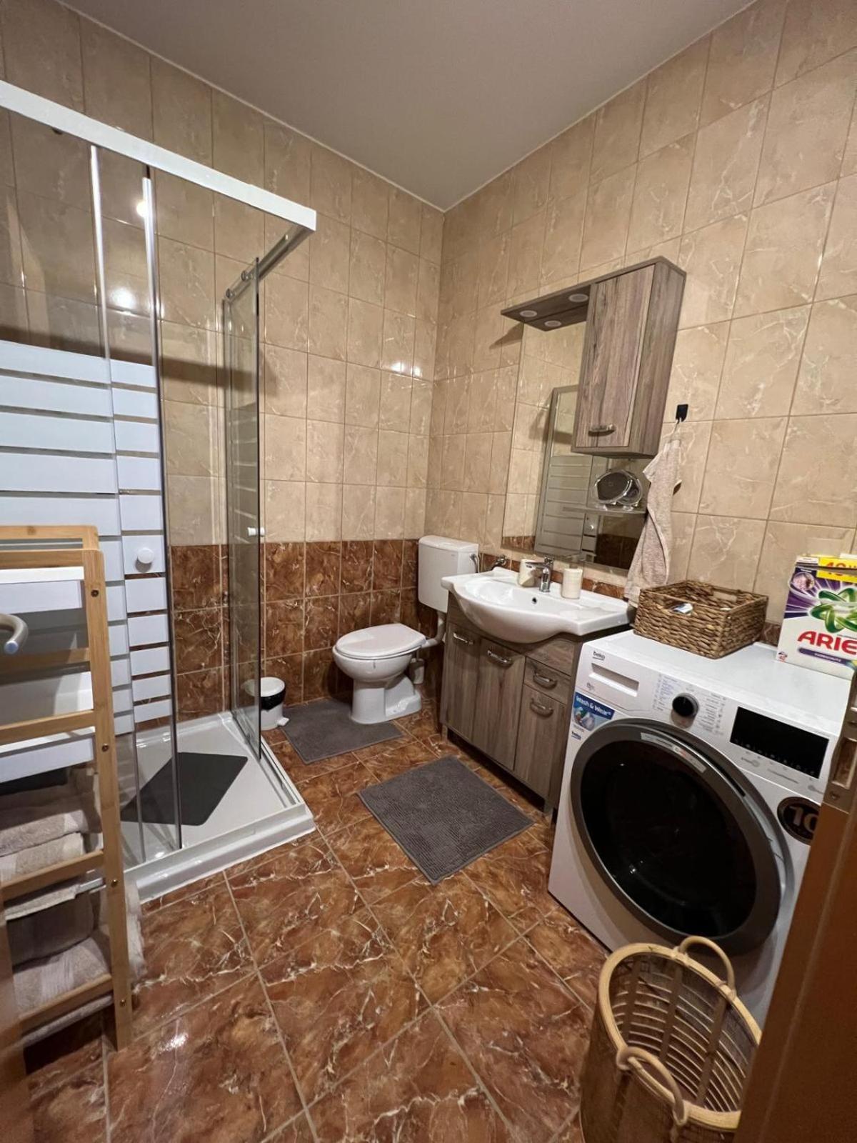 Centralpark Suites Maribor Exterior foto